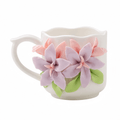 Charaktervolle Lilienbouquet Keramik Tasse